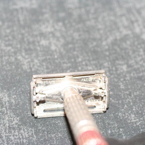Vintage 1950'S Gillette A4 Red Tip Super Speed Safety Razor (#1) - Picture 8 of 8